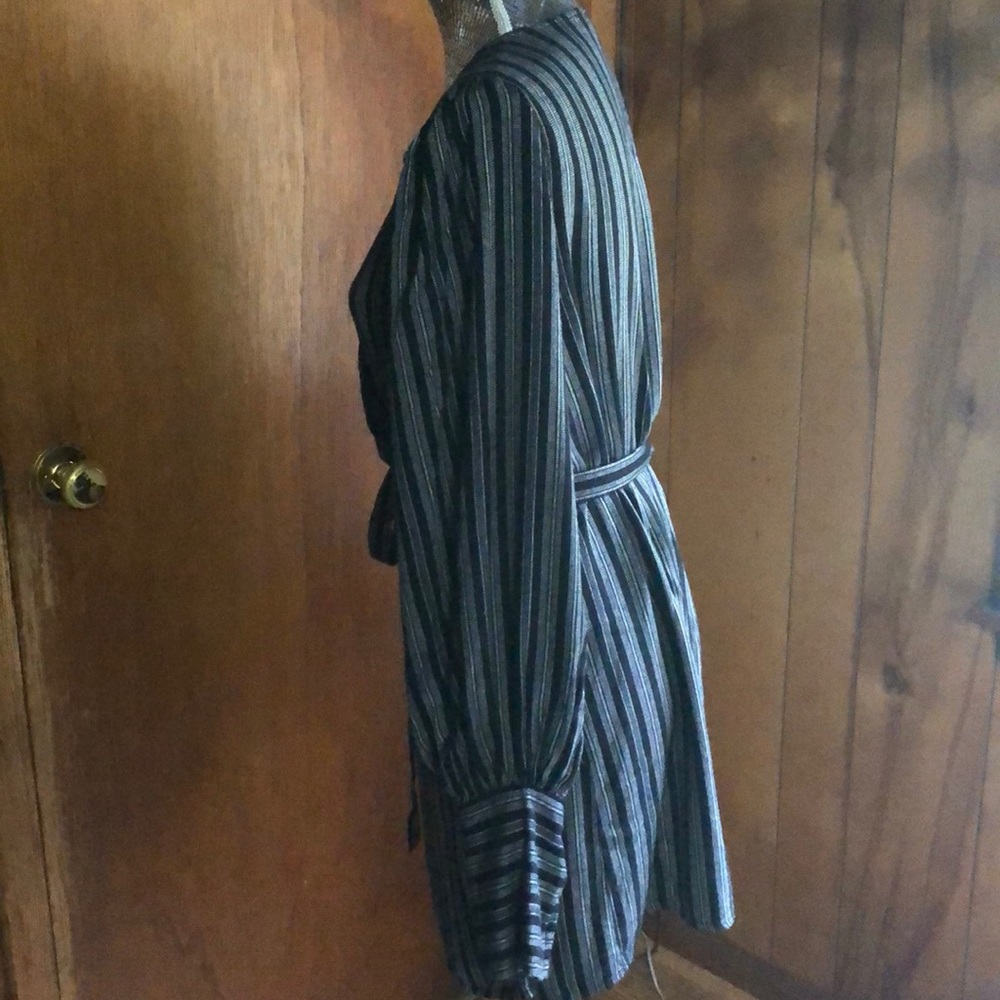 Rokoko Wrap Dress - Picture 6 of 8